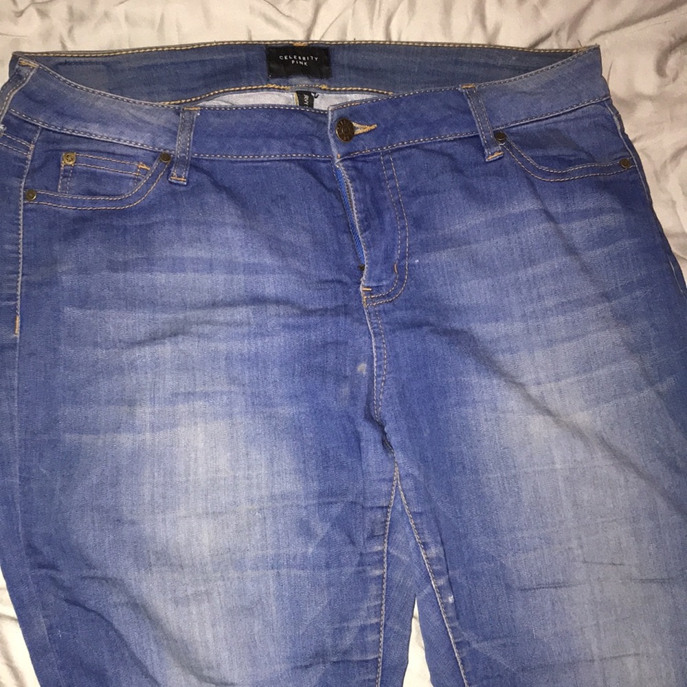 2/14$ Blue/purplish wash vintage celebrity pink jegging. Euc sz 11